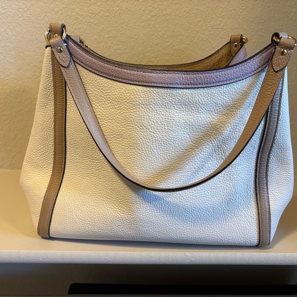 Coach White and Tan Leather Shoulder Bag